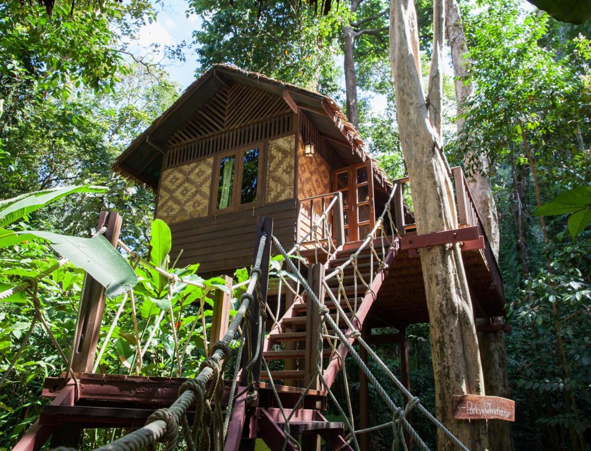 Готель Our Jungle House Khao Sok National Park Екстер'єр фото