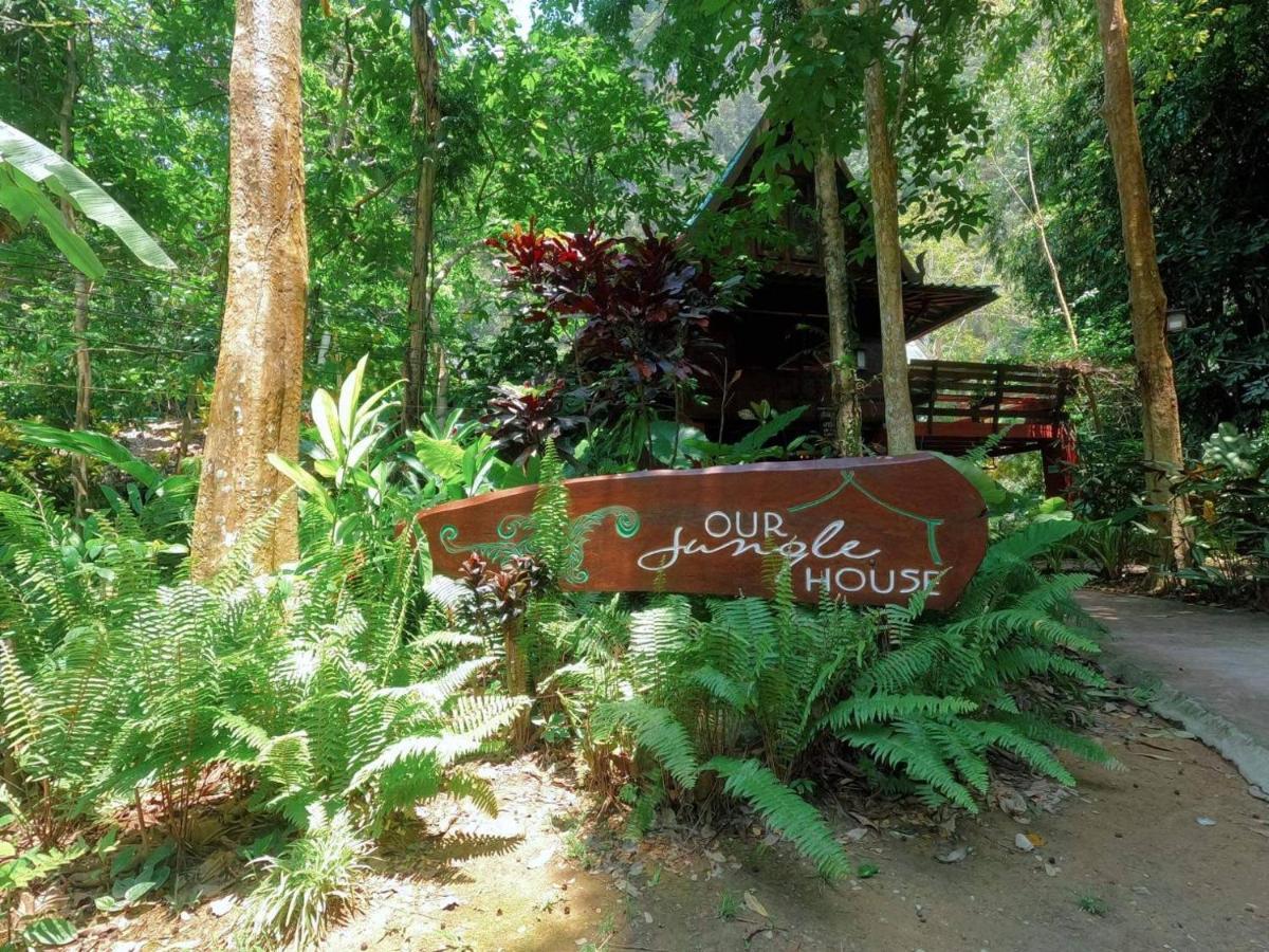 Готель Our Jungle House Khao Sok National Park Екстер'єр фото