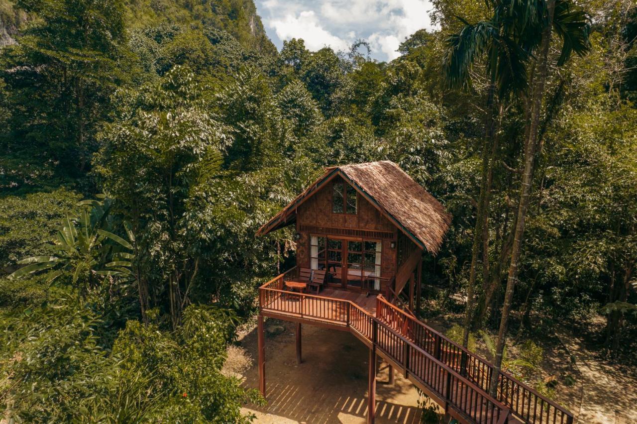 Готель Our Jungle House Khao Sok National Park Екстер'єр фото